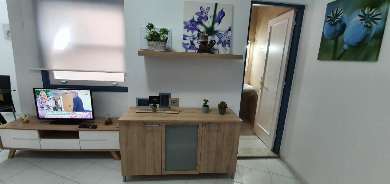 Fabulous 2-Bedroom Apartment Right On The Beach Of Los Crstianos Арона Экстерьер фото