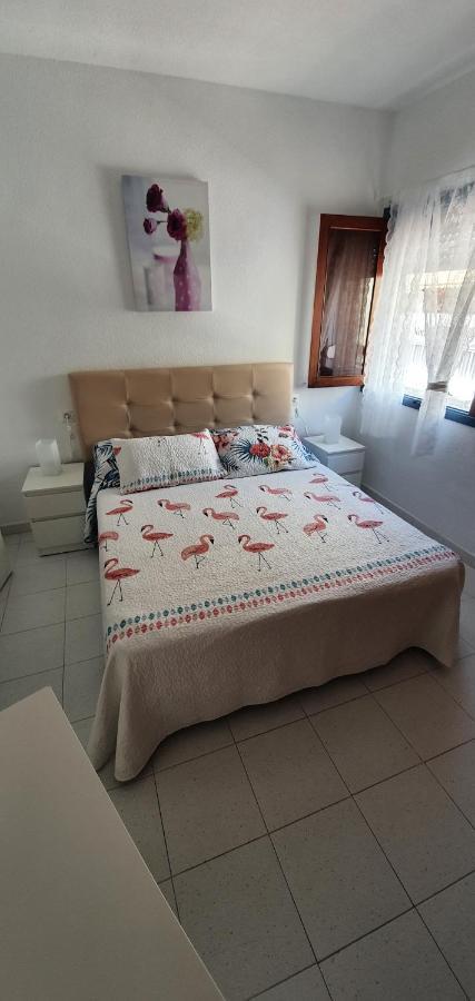 Fabulous 2-Bedroom Apartment Right On The Beach Of Los Crstianos Арона Экстерьер фото