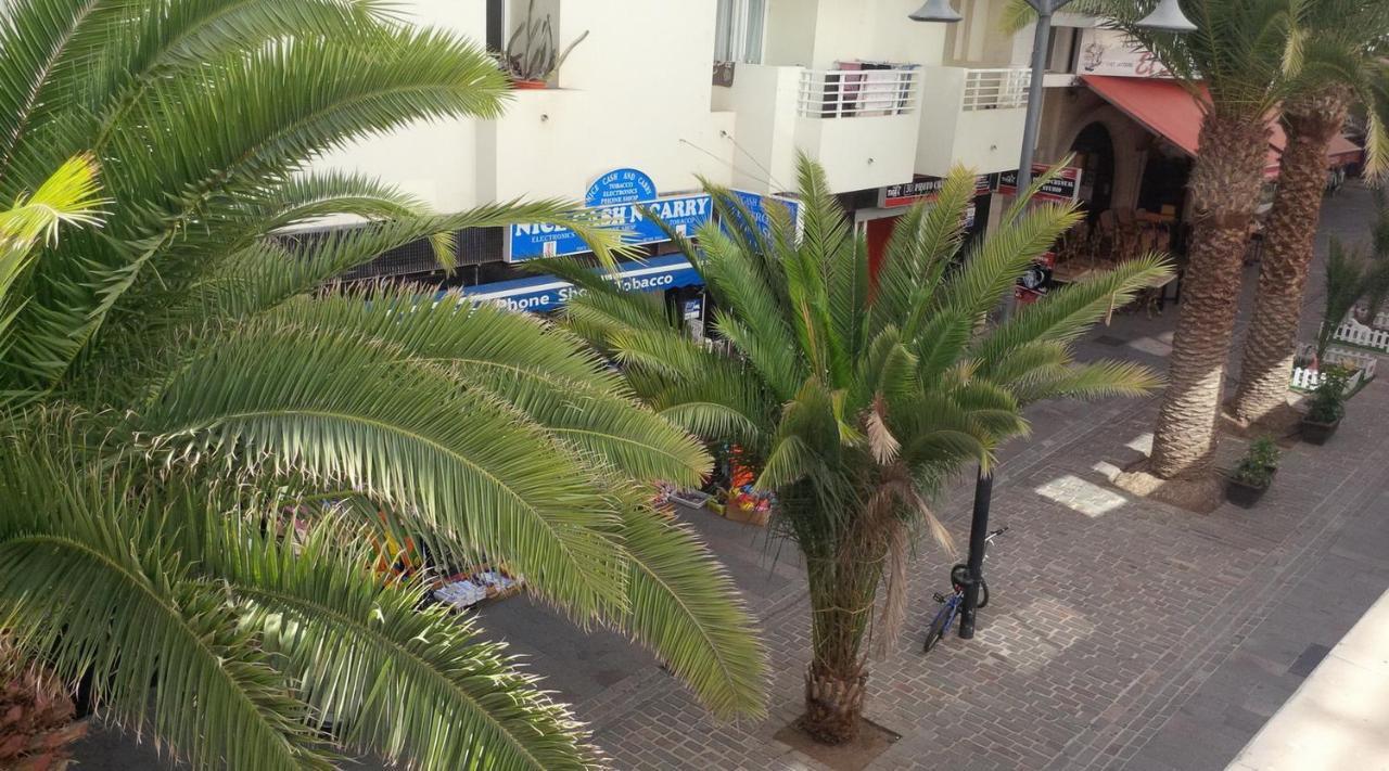 Fabulous 2-Bedroom Apartment Right On The Beach Of Los Crstianos Арона Экстерьер фото