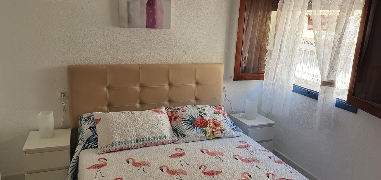 Fabulous 2-Bedroom Apartment Right On The Beach Of Los Crstianos Арона Экстерьер фото