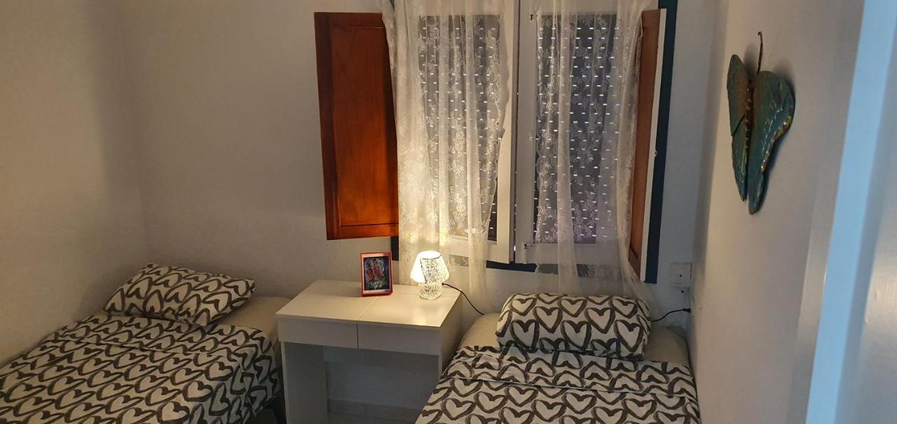 Fabulous 2-Bedroom Apartment Right On The Beach Of Los Crstianos Арона Экстерьер фото